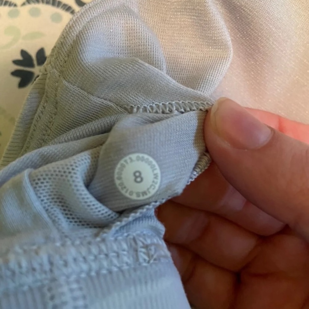 Lululemon energy bra longline SOLD - Picture 3 of 3